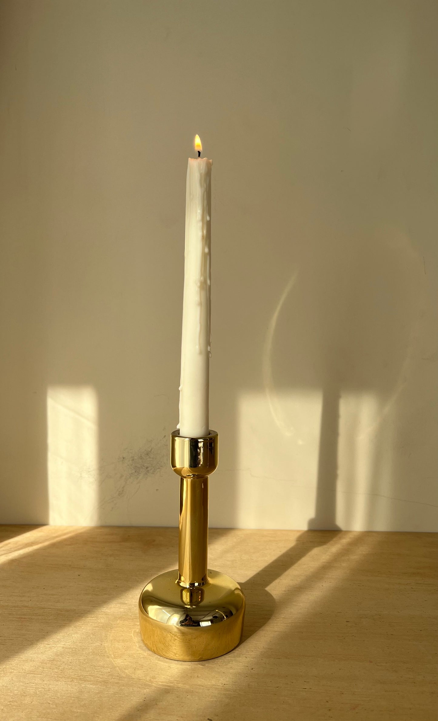 Single Gold Glass Pillar Candle Stand