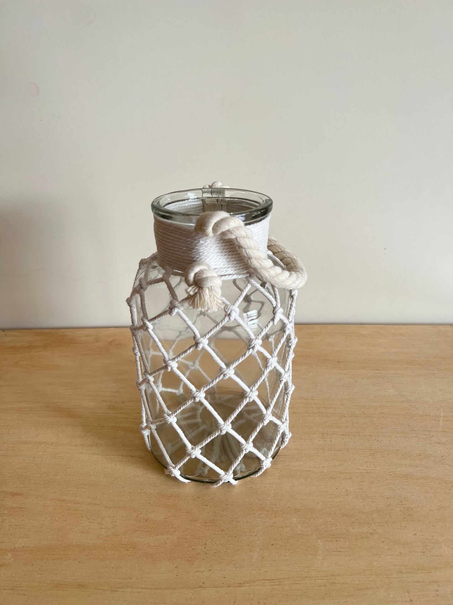 Macrame Glass Vase With Rope Handle