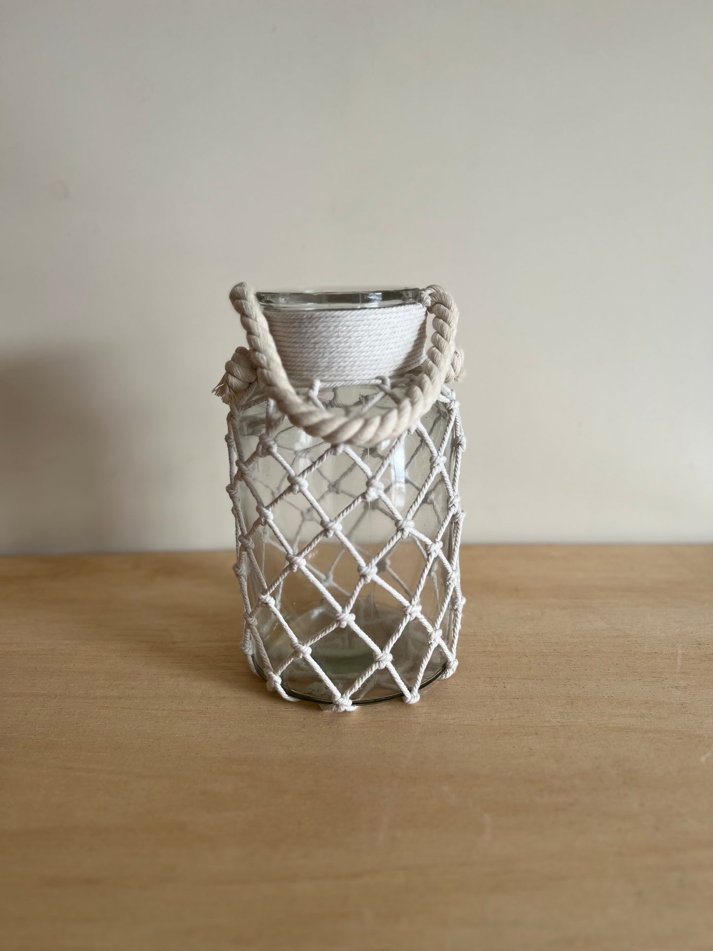 Macrame Glass Vase With Rope Handle