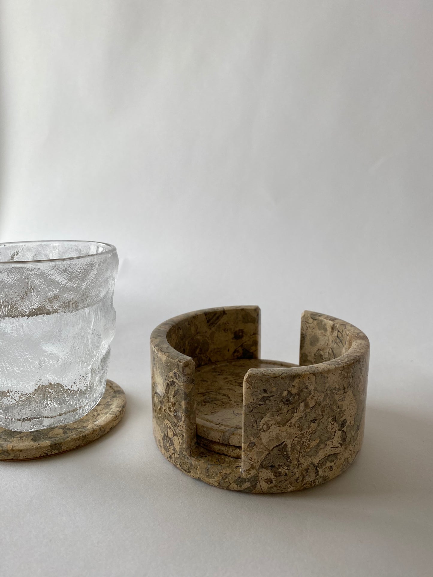 Round Marble Coaster set of 6 with holder