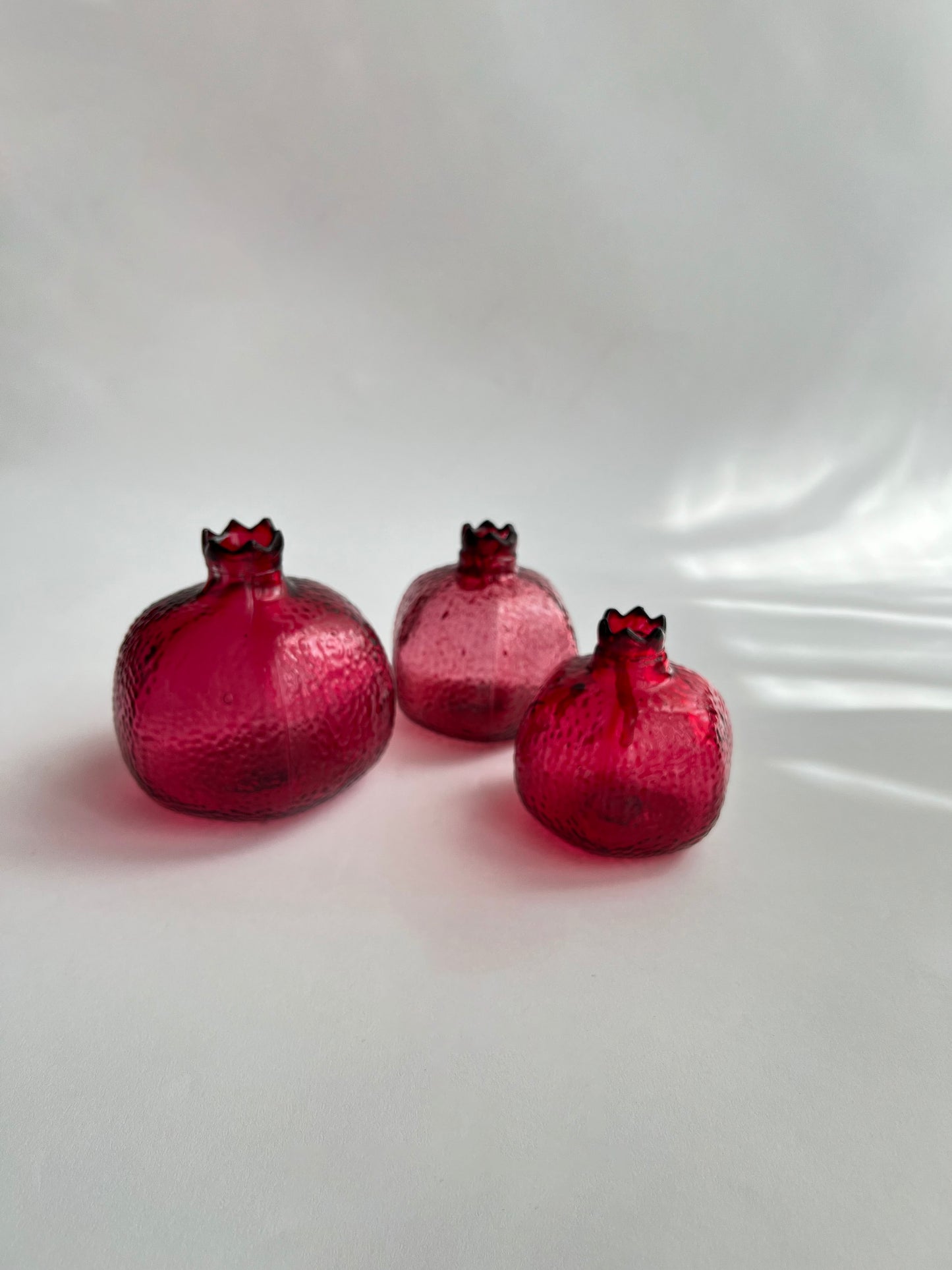 Hammered Glass Pomegranate Set of 3